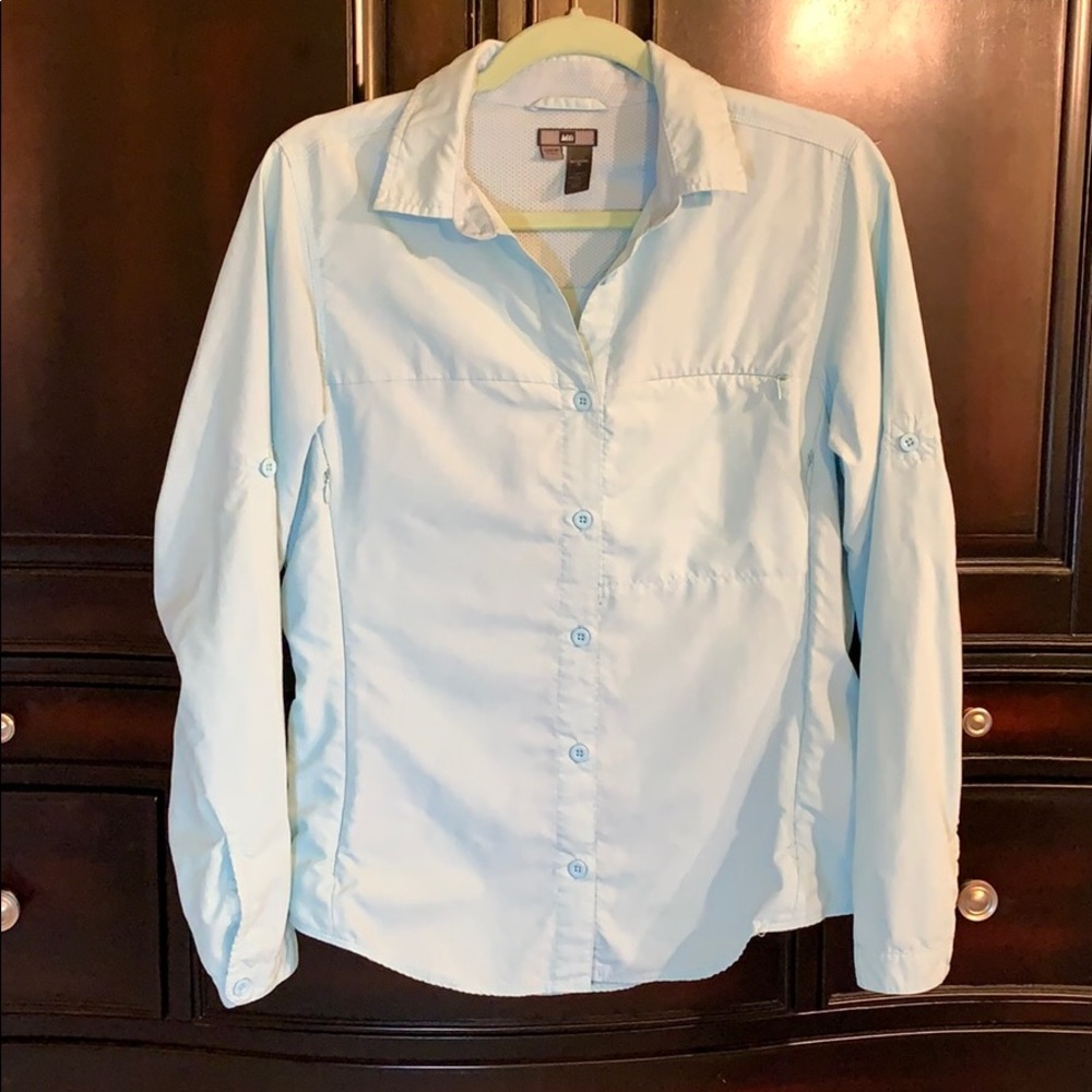 REI UPF 30+ vented long sleeve adventure shirt 🤠